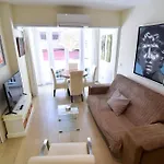 דירה Malagueta Beachside Charm *