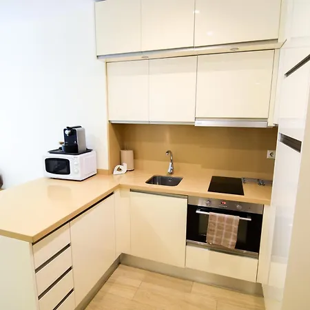 Apartment Malagueta Beachside Charm *