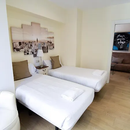 Malagueta Beachside Charm Apartment Malaga