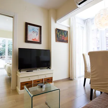 Apartment Malagueta Beachside Charm *